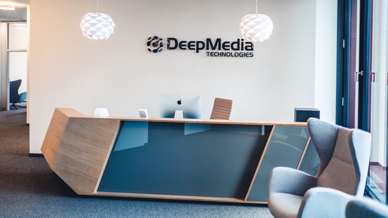 Offene Stellen | Karriere bei Deep Media